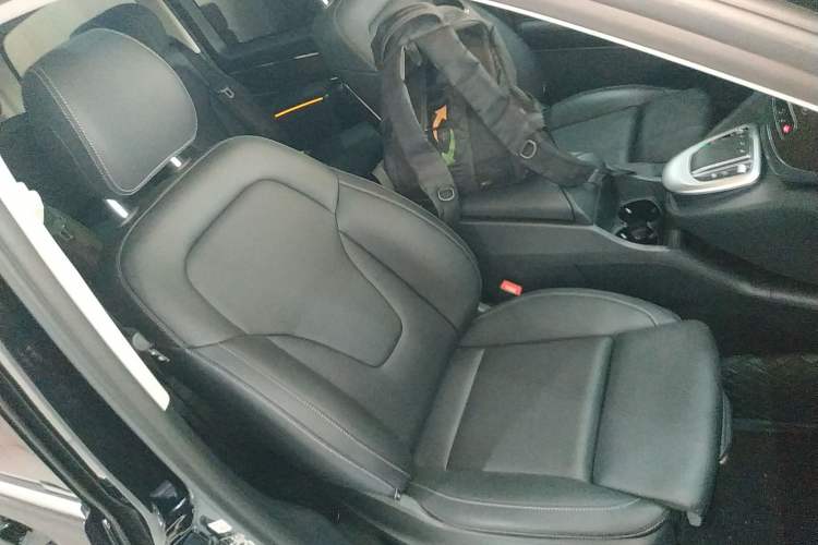 Used Mercedes-Benz V-Class 2022 V 260 L Long Wheelbase Prestige Edition
