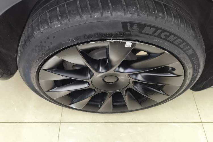 Used Tesla Model Y 2022 Revised Version Long-Range All-Wheel Drive
