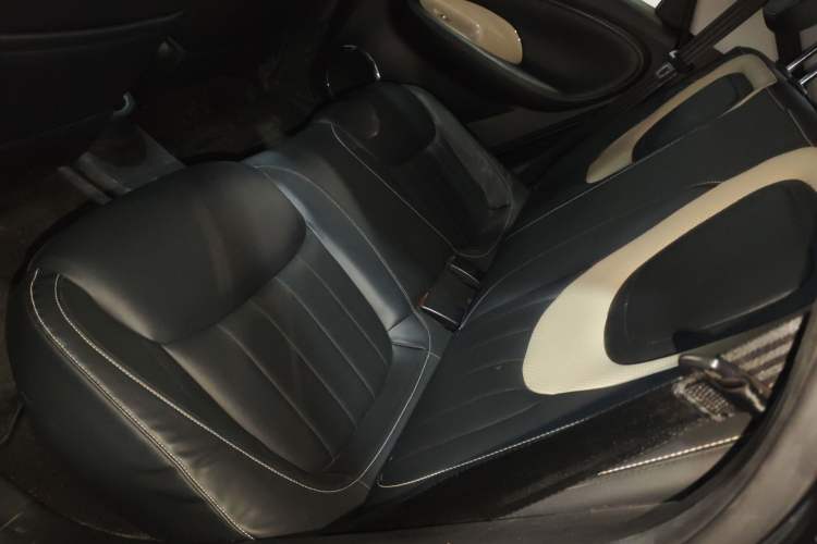 Used Wuling Bingo 2023 333 km Lingxi Connected Version
