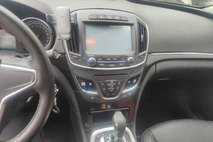 Used Buick Regal 2014 1.6T Fashionable Tech Edition