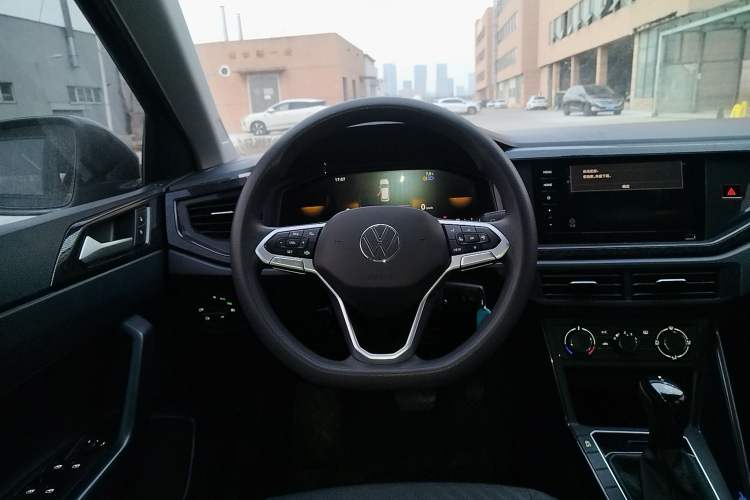 Used Volkswagen Lavida 2023 New Rui 1.5L Automatic New Yi Edition
