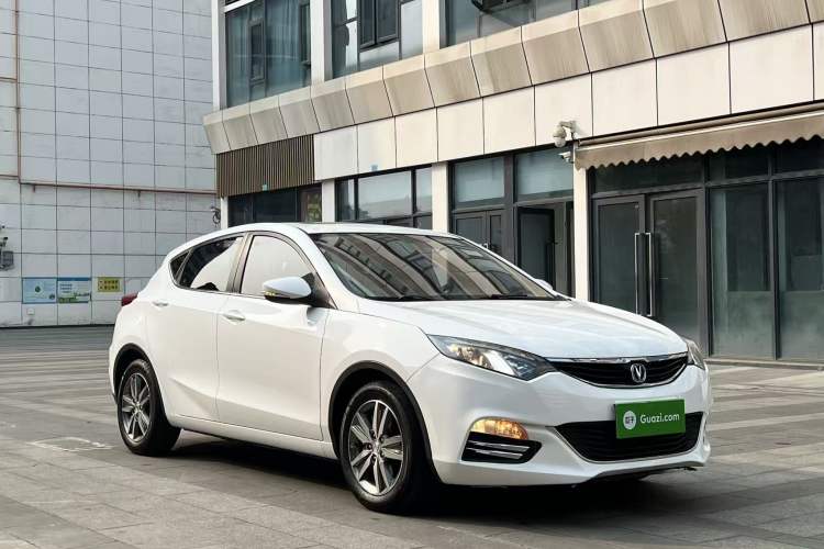 Used Changan Eado 2015 1.6L Manual Junku Model China V Standard