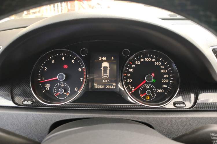 Used Volkswagen Magotan 2015 2.0 TSI Luxury Model
