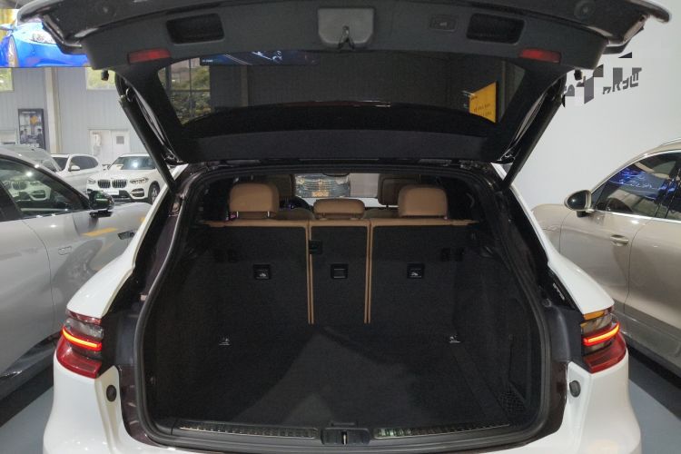 Used Porsche Macan 2017 Macan 2.0T
