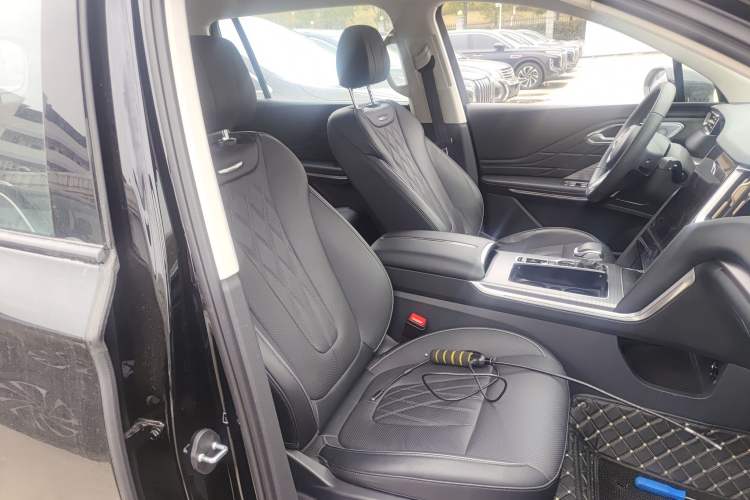 Used Hongqi HS7 PHEV 2024 2.0T PHEV Four-Wheel Drive Flagship Edition 7 Seats