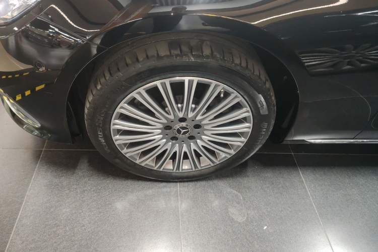 Used Mercedes-Benz E-Class 2022 Updated E 300 L Luxury Edition