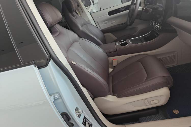 Used Leapmotor C11 2023 Range-Extended 300 Comfort Edition
