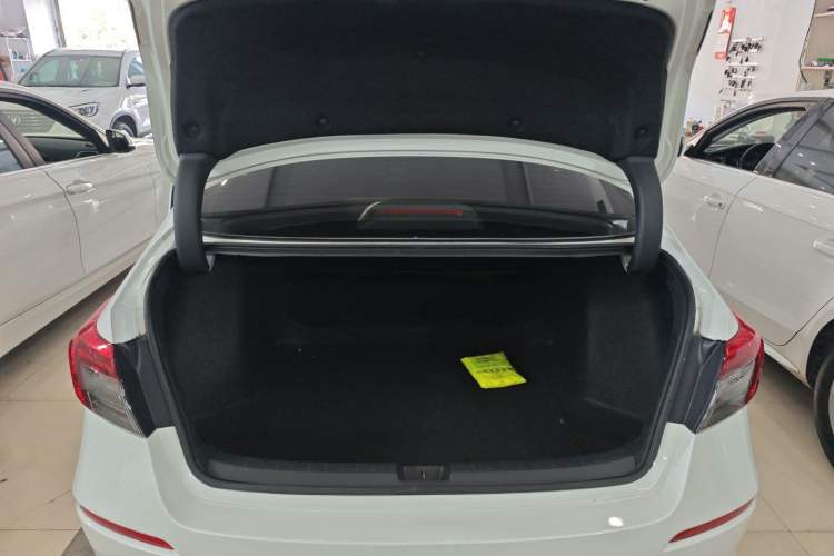 Used Honda Civic 2023 240TURBO CVT Dynamic Edition