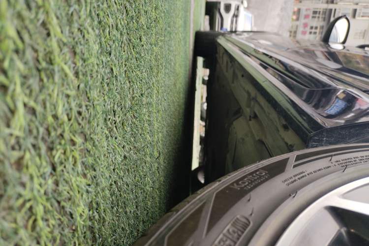 Used Volkswagen Magotan 2023 2 Million Units Limited Edition 330TSI DSG Leading Version
