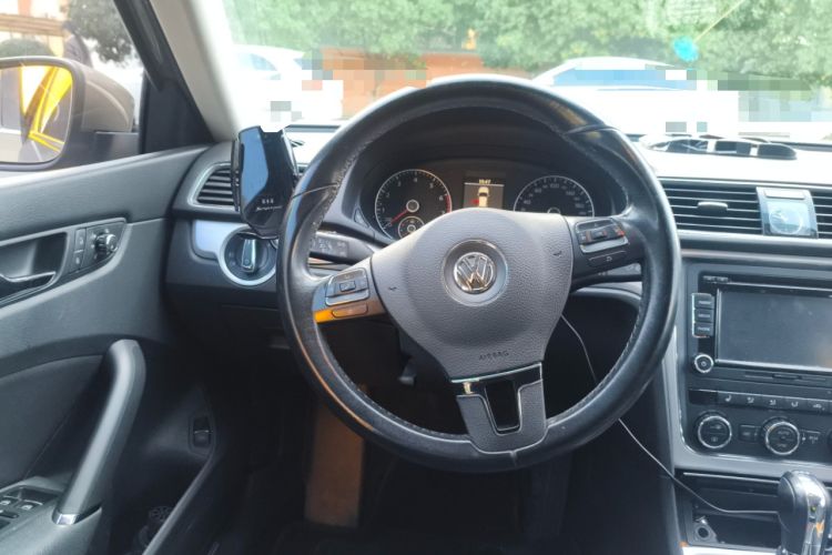 Used Volkswagen Passat 2015 1.8TSI DSG Prestige Edition
