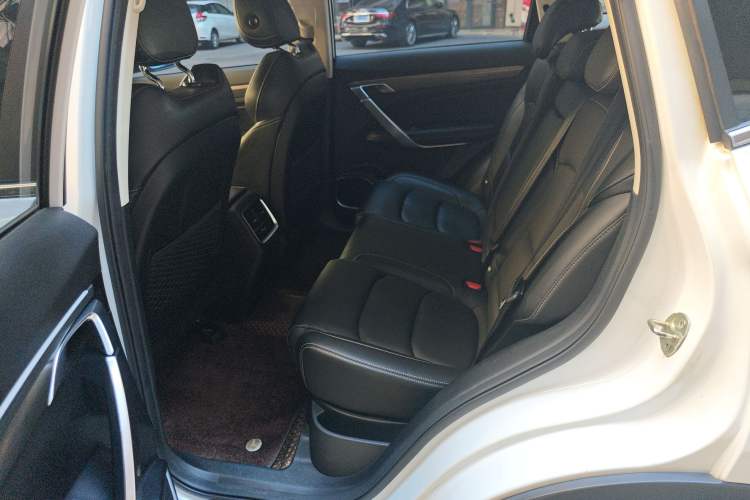 Used Geely Auto Emgrand X7 Sport 2020 1.8TD DCT ZhiZun PRO
