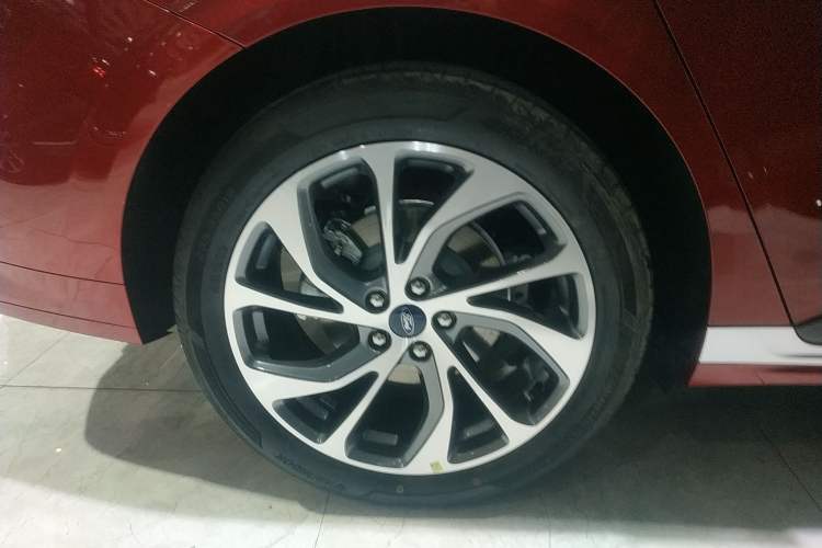 Used Ford Mondeo 2025 2.0T EcoBoost Ultimate Edition
