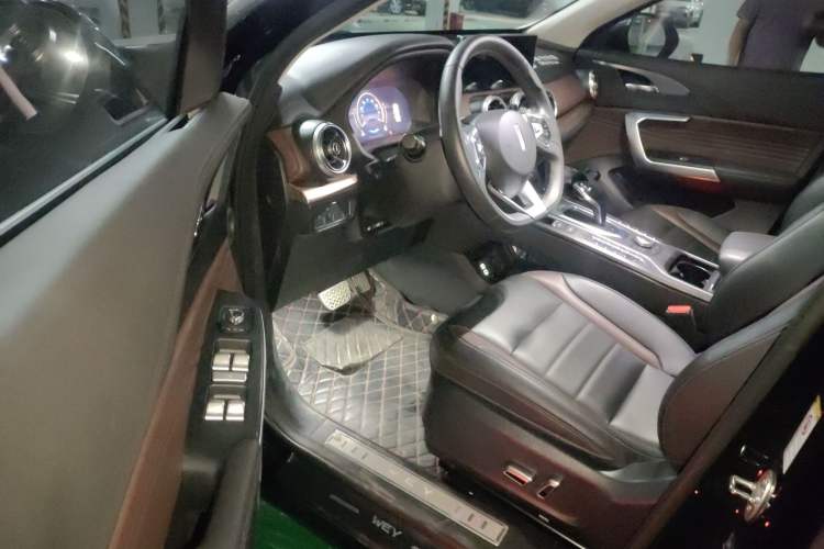 Used Wey VV5 2021 1.5T Two-Wheel Drive Smart Pioneer
