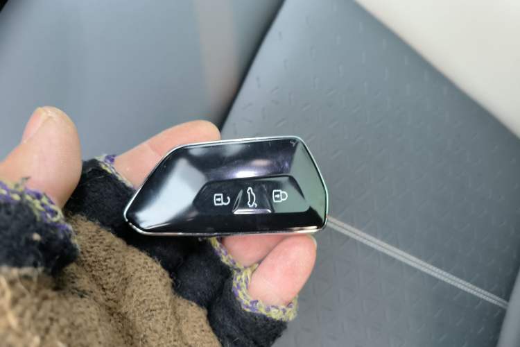 Used Volkswagen ID.4 CROZZ 
