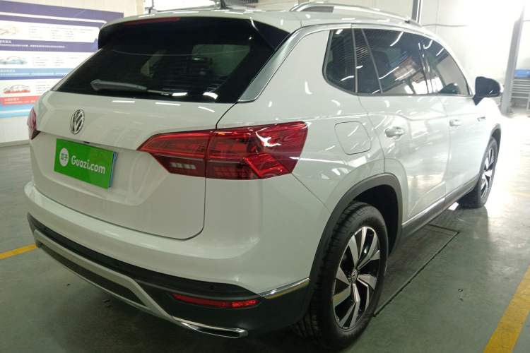 Used Volkswagen Tayron 2021 280TSI Two-Wheel Drive Luxury Smart Connectivity Version
