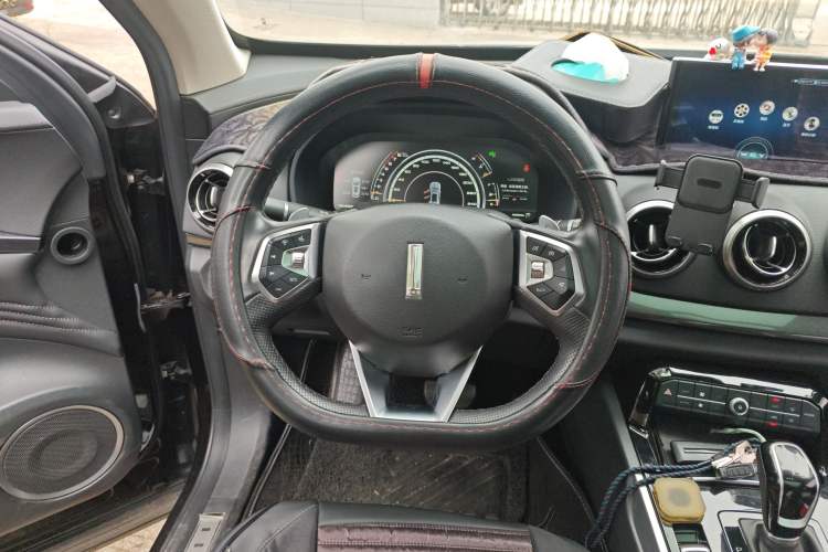 Used Wey VV7 2017 2.0T Ultra-Luxury Version
