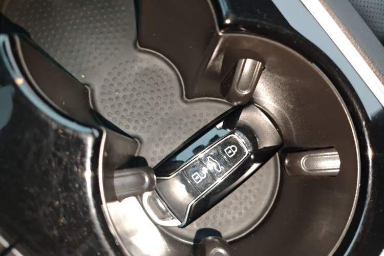 Used Volkswagen Touareg 2021 3.0 TSI Luxury Edition Black Diamond Sport Package
