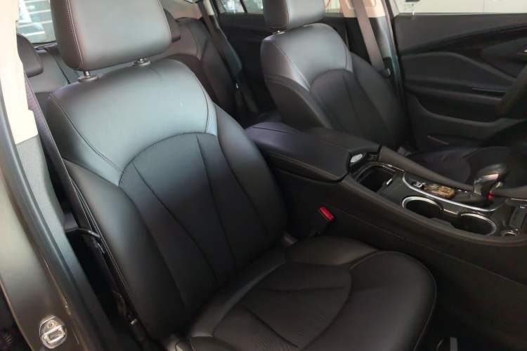 Used Buick Envision 2018 20T Two-Wheel-Drive Leading Model
