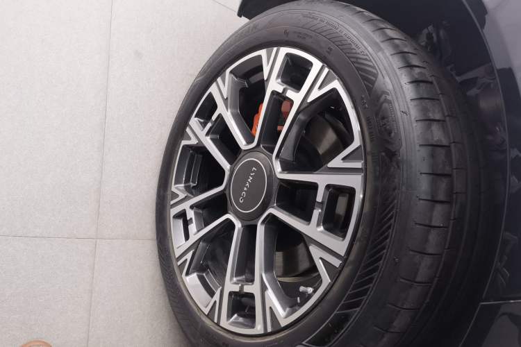 Used Lynk & Co 900 2025 2.0T Ultra
