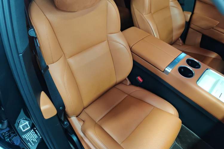 Used Li Auto L7 2023 Pro Model
