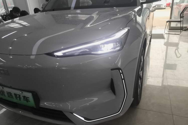 Used  E5 2024 530 km Exploration+ Version