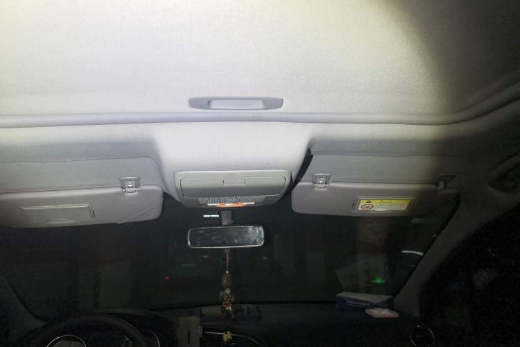 Used Peugeot 3008 2015 2.0L Automatic Classic Edition