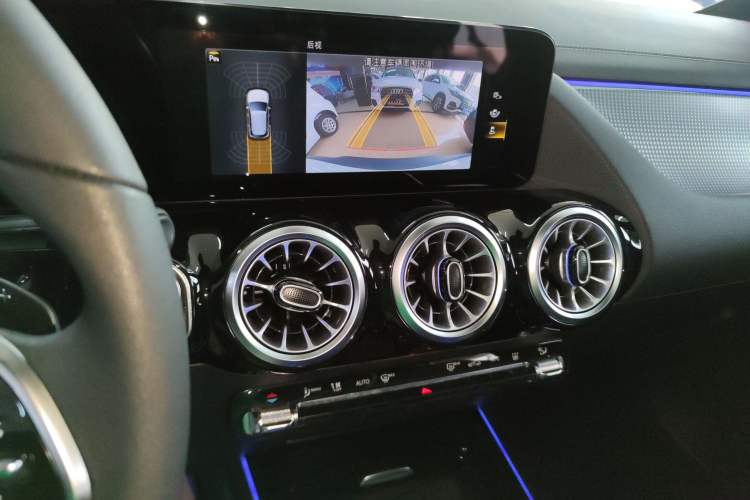 Used Mercedes-Benz EQA 2022 EQA 260