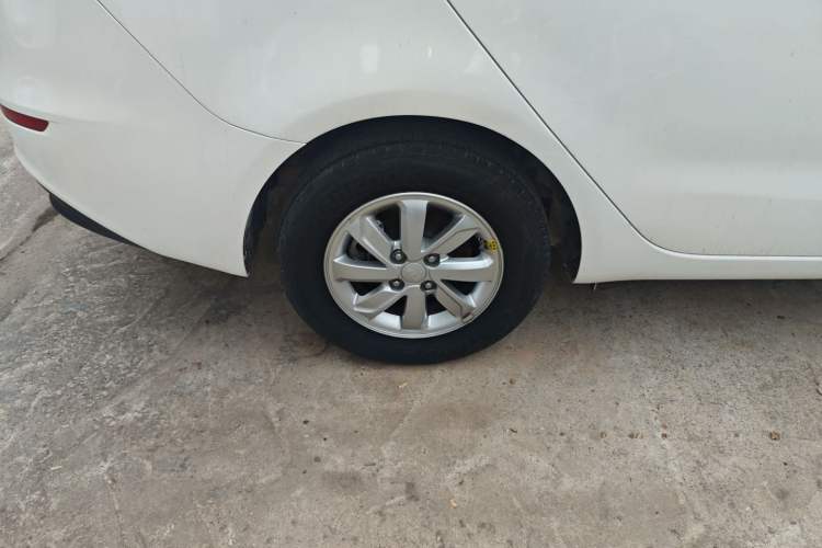 Used Kia K2 2015 Sedan 1.4L Automatic GLS