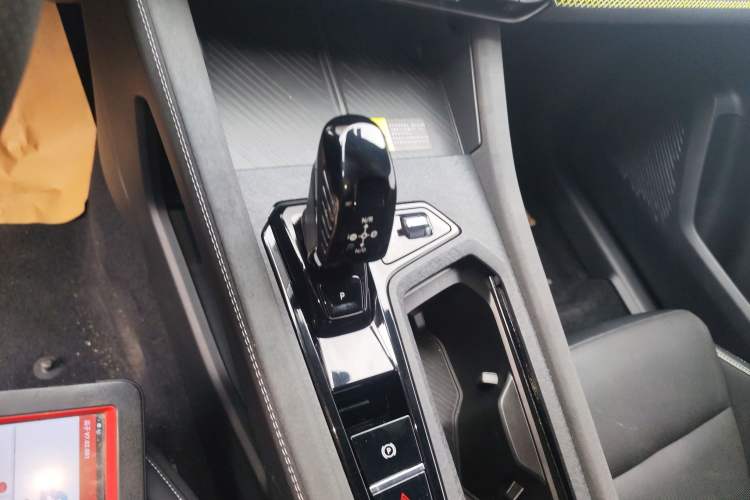 Used Lynk & Co 03 2023 1.5TD DCT JingPro
