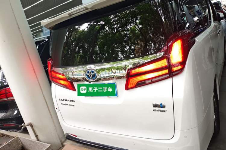 Used Toyota Alphard 2019 Dual-Engine 2.5L Prestige Edition
