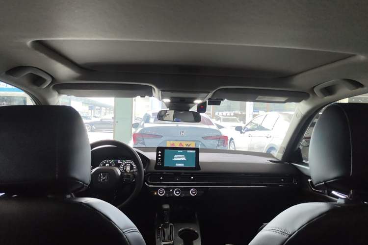 Used Honda Civic 2023 240TURBO CVT Dynamic · Center Stage Special Edition
