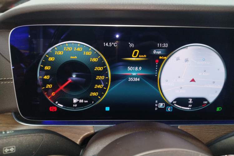 Used Mercedes-Benz E-Class 2023 Updated E 300 L Fashion Edition
