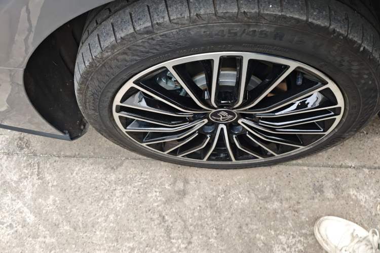 Used BYD Han 2020 EV Long-Range Luxury Model
