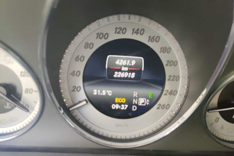 Used Mercedes-Benz GLK-Class 2014 GLK 200 Standard Model
