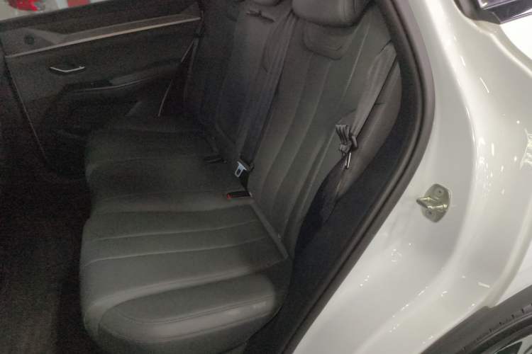 Used BYD Song Pro New Energy 2025 2nd Generation Intelligent Driving Version DM-i 75KM Leading Edition
