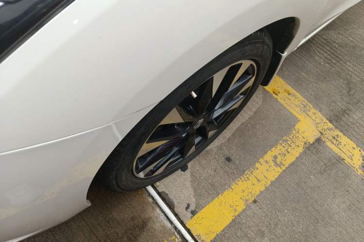 Used Nissan Lannia 2016 1.6L CVT Smart Cool Edition