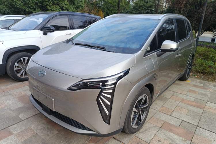 Used AION Y 2023 Plus 510 Smart Edition