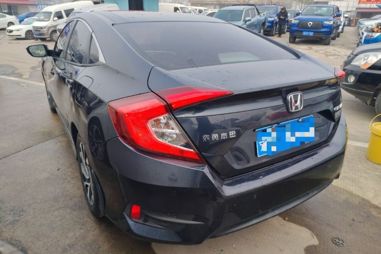 Used Honda Civic 2016 220TURBO CVT Luxury Edition
