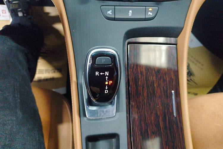 Used Buick LaCrosse 2018 28T Elite Edition
