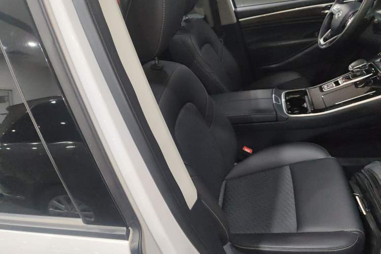 Used GAC Trumpchi M8 2021 Revised Version Lingxiu Series 390T Luxury Edition
