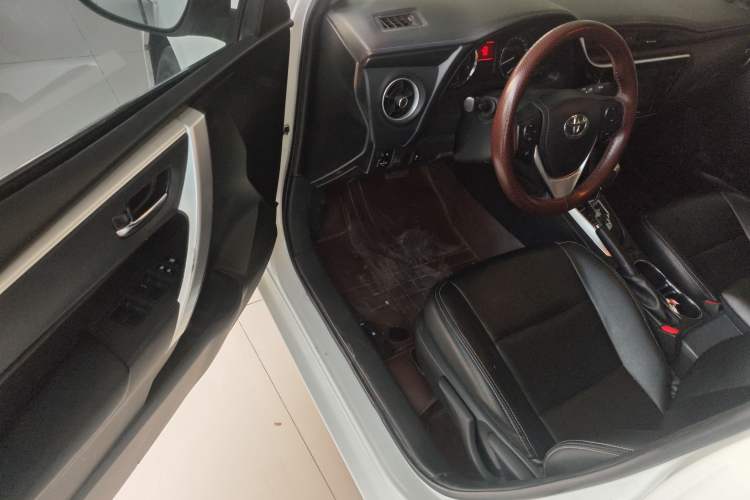 Used Toyota Corolla 2017 Revised Version 1.2T S-CVT GL-i
