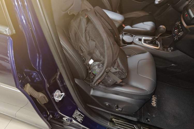 Used  Cherokee 2016 2.4L Leading Smart Version