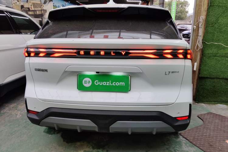 Used Geely Galaxy L7 2025 EM-i 115km Exploration+ Edition
