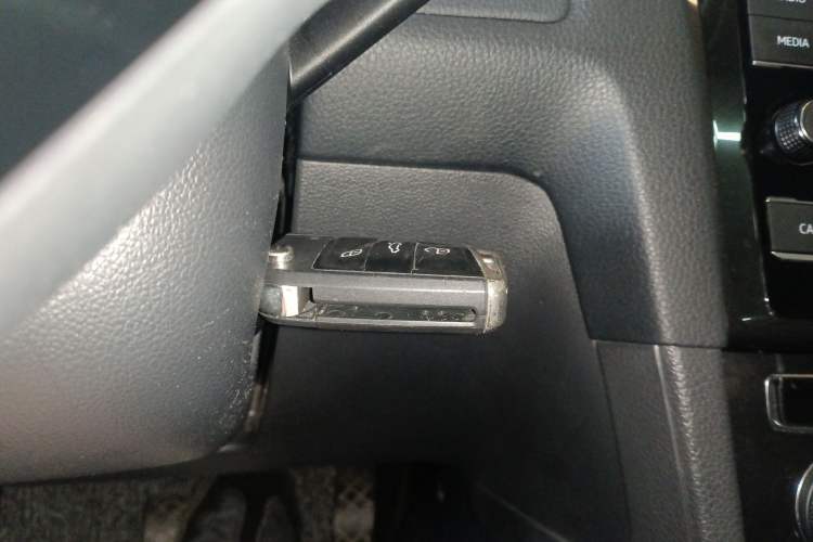 Used Volkswagen Golf 2018 230TSI Automatic Comfort Model
