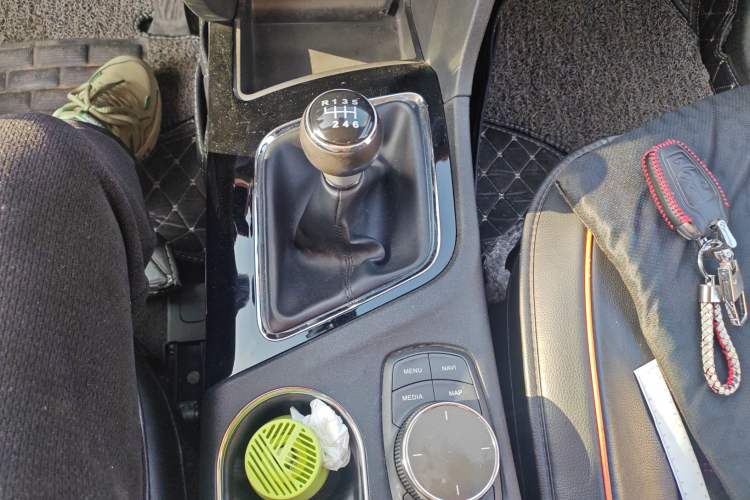 Used Soueast DX7 2015 1.5T Manual Luxury Model