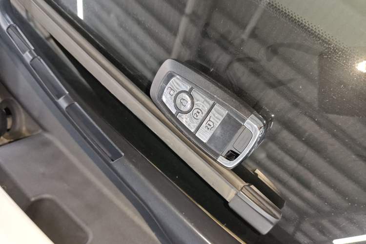 Used Lincoln Corsair 2024 2.0T Four-Wheel Drive Prestige Edition
