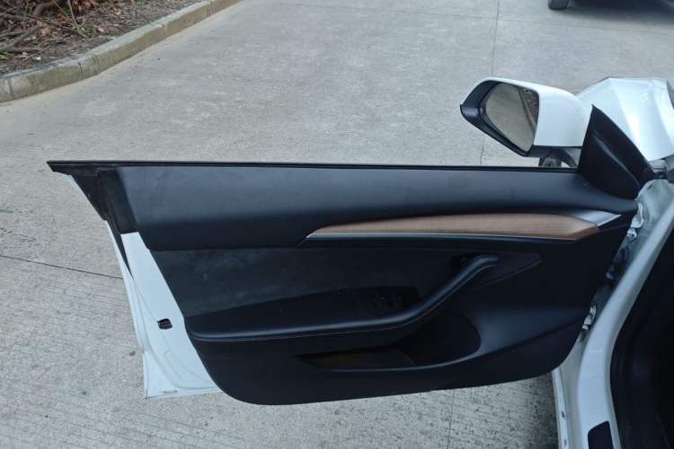 Used Tesla Model 3 2022 Performance High-Performance All-Wheel-Drive Version
