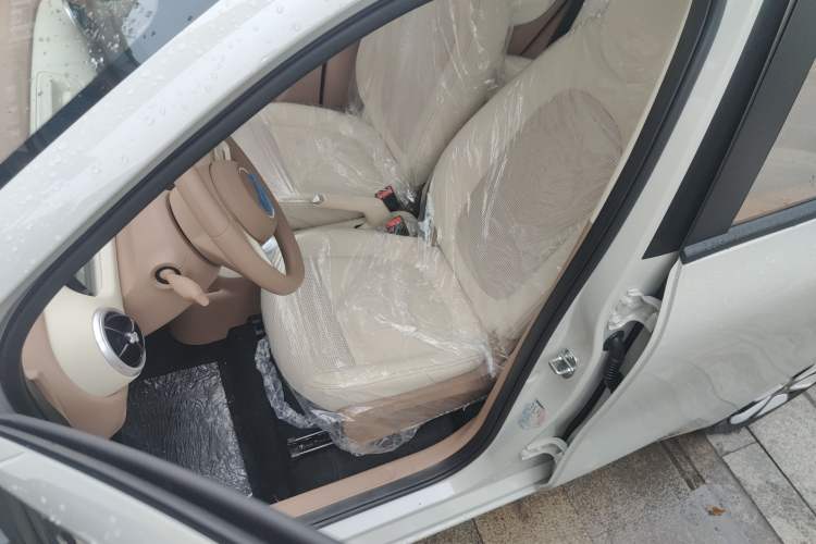 Used Wuling Hongguang MINIEV 2025 Four-Door Version Advanced Edition
