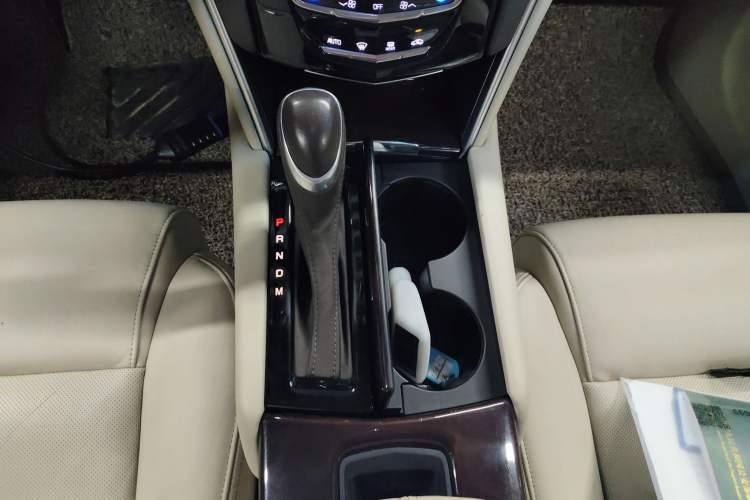 Used Cadillac XTS 2015 28T Comfort Model
