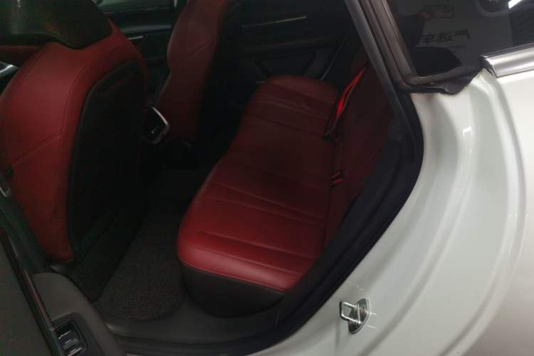 Used XPeng P7 2022 670E+
